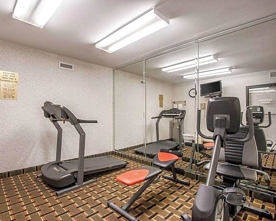 Quality Inn Edmund Pettus Bridge Area