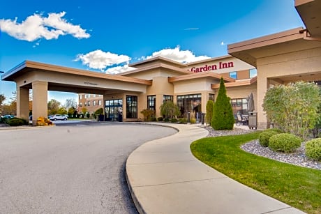 Hilton Garden Inn Milwaukee Airport