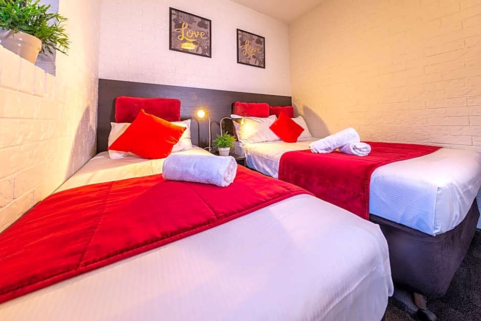 Ascot Budget Inn & Residences