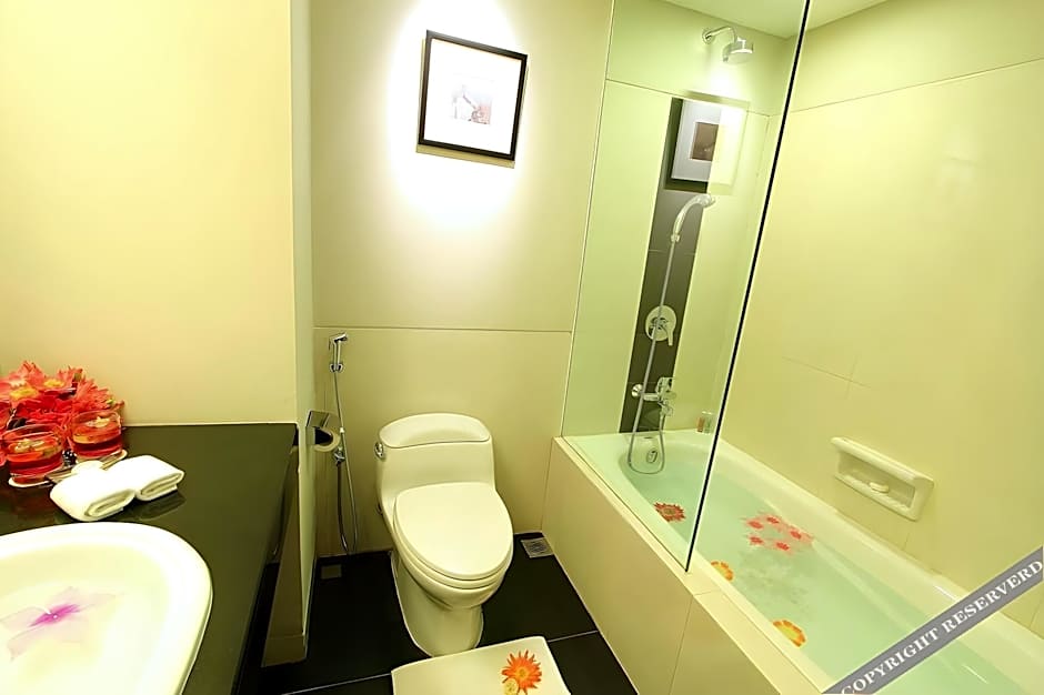 Aston Tanjung City Hotel