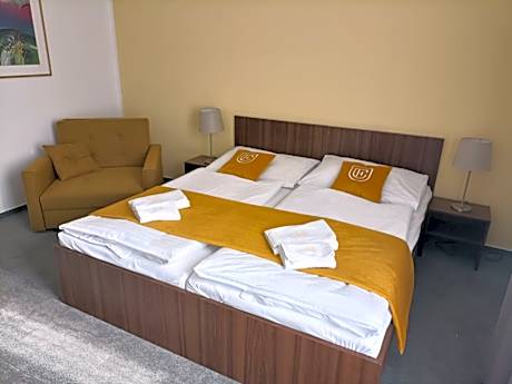 Double Room with Extra Bed