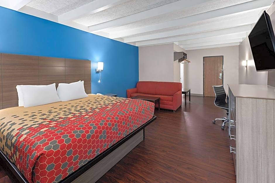 Baymont by Wyndham Bay City