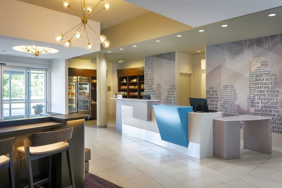 SpringHill Suites by Marriott Philadelphia Airport / Ridley Park
