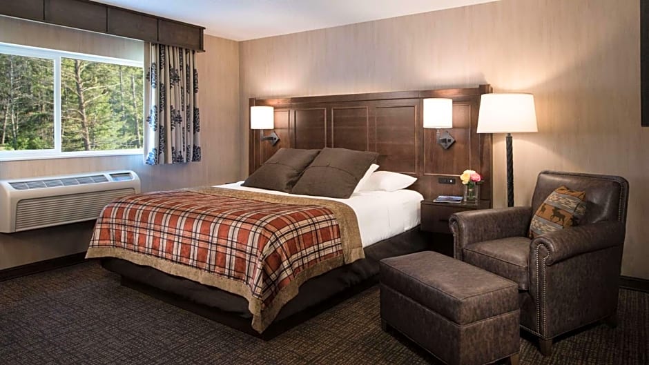 Best Western Plus Flathead Lake Inn & Suites