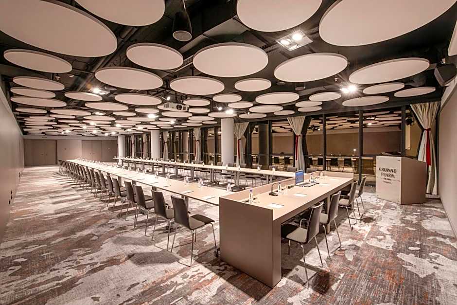 Crowne Plaza Podgorica By IHG