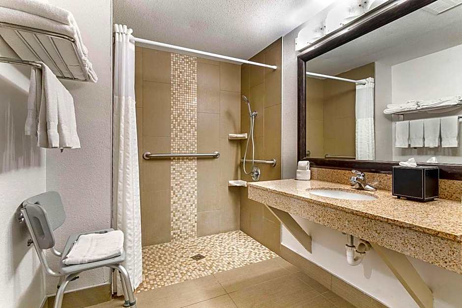 Comfort Inn Near Six Flags St. Louis