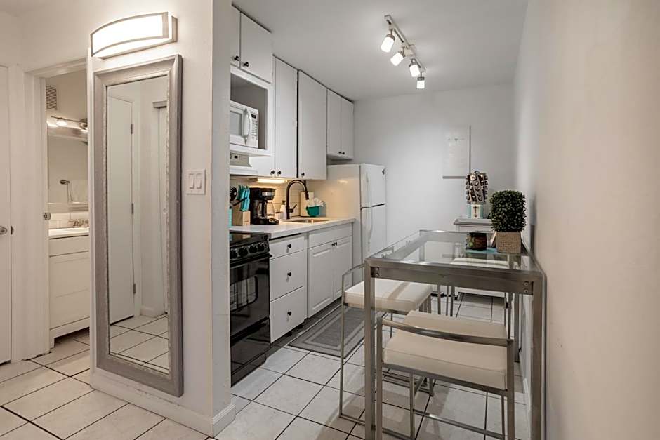 Cozy Maui Studio Retreat Just Steps to the Sand!