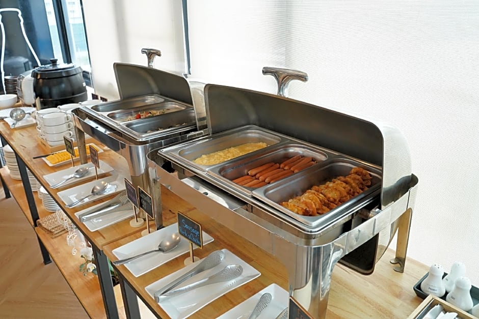 Kokotel Bangkok Sukhumvit 50