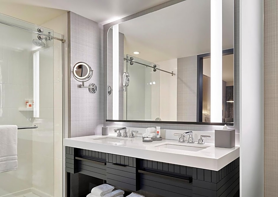 Loews Kansas City