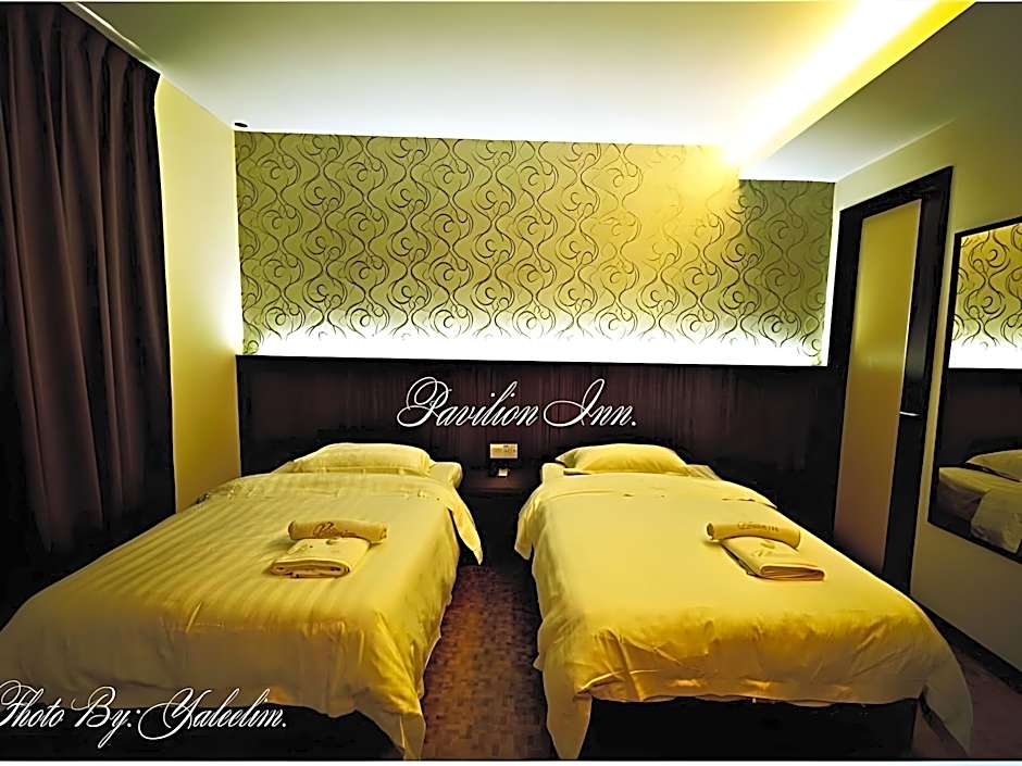 Pavilion Inn