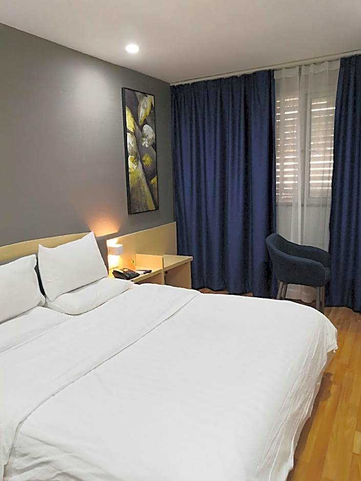 7 Days Inn Guangzhou Shangxiajiu Branch