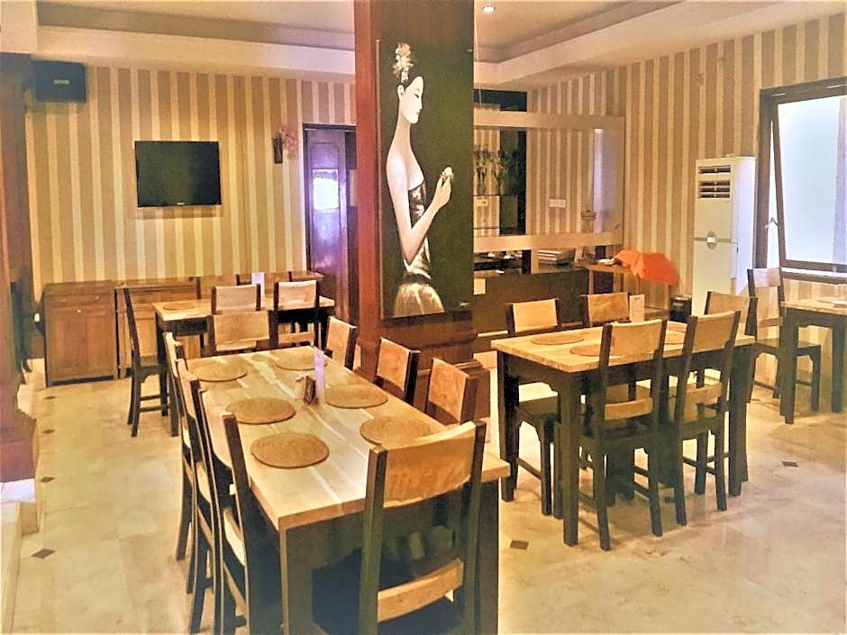 Urbanview Hotel Taman Suci Denpasar Bali