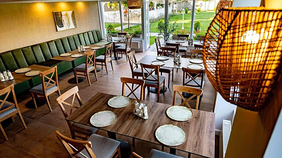 Pensiunea Sarmis Cristal