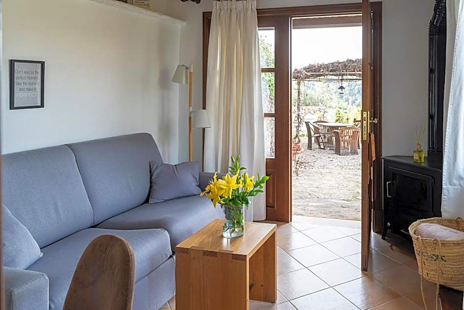 Ca's Xorc - Luxury Retreat & Restaurant