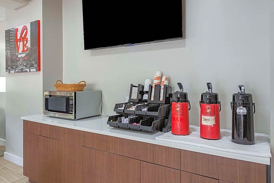 Comfort Inn Philadelphia International Airport West