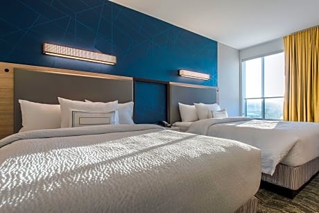 Suite, Multiple Beds (Mobility Accessible, Tub) (2 Queen Beds and 1 Double Sofa Bed)