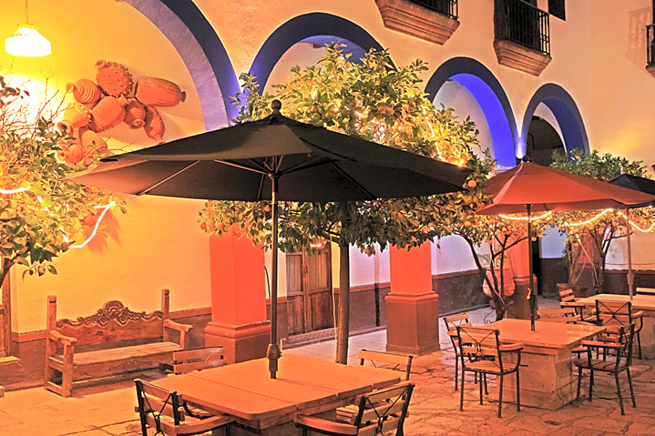 Meson De La Merced Hotel & Suites