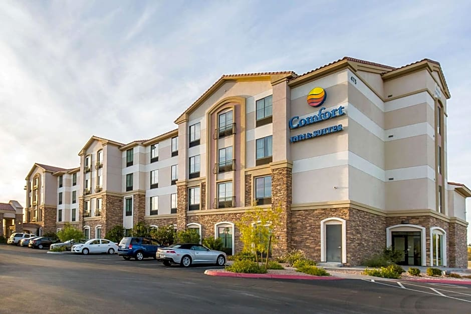 Comfort Inn & Suites Henderson - Las Vegas