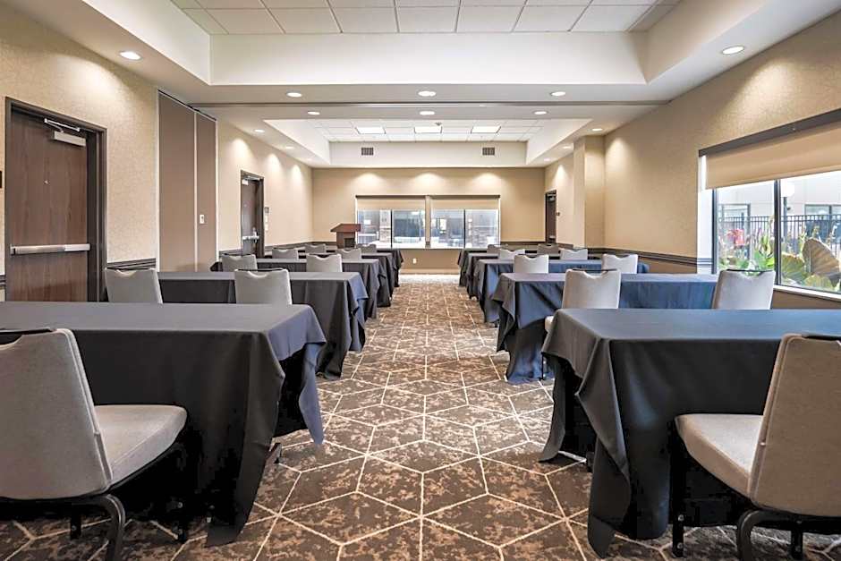 Best Western Premier Bryan College Station