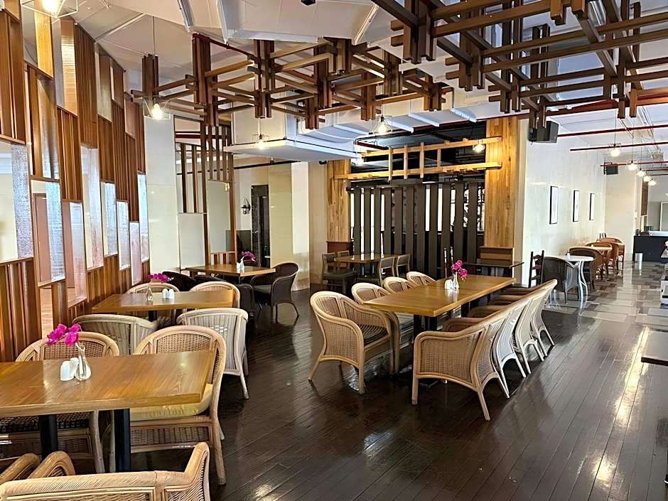 Kemena Plaza Hotel