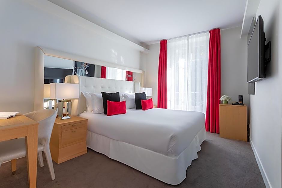 Hotel Camille Paris Gare de Lyon, Tapestry Collection by Hilton