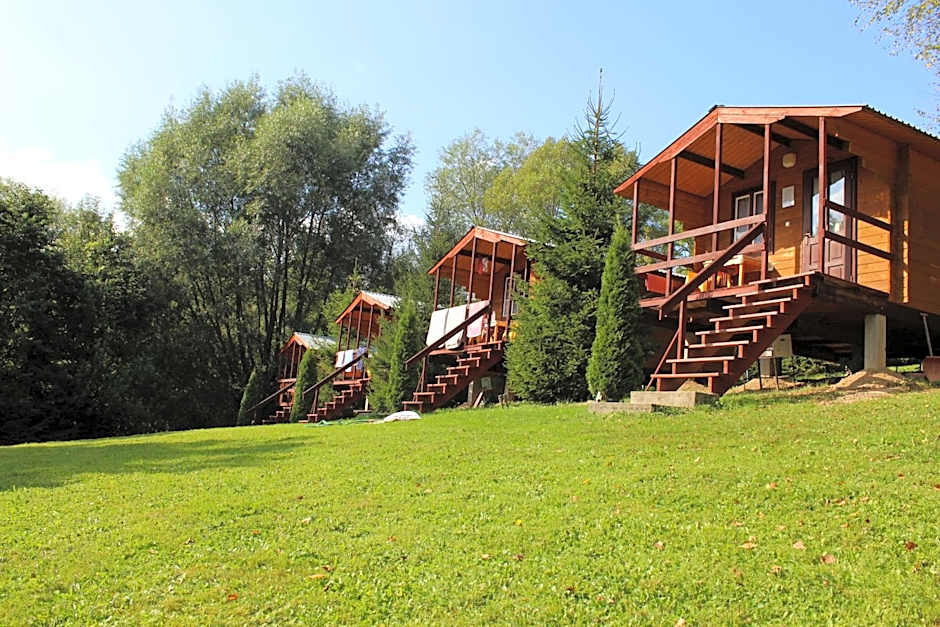 Domki i Apartamenty Pod Wzgórzem