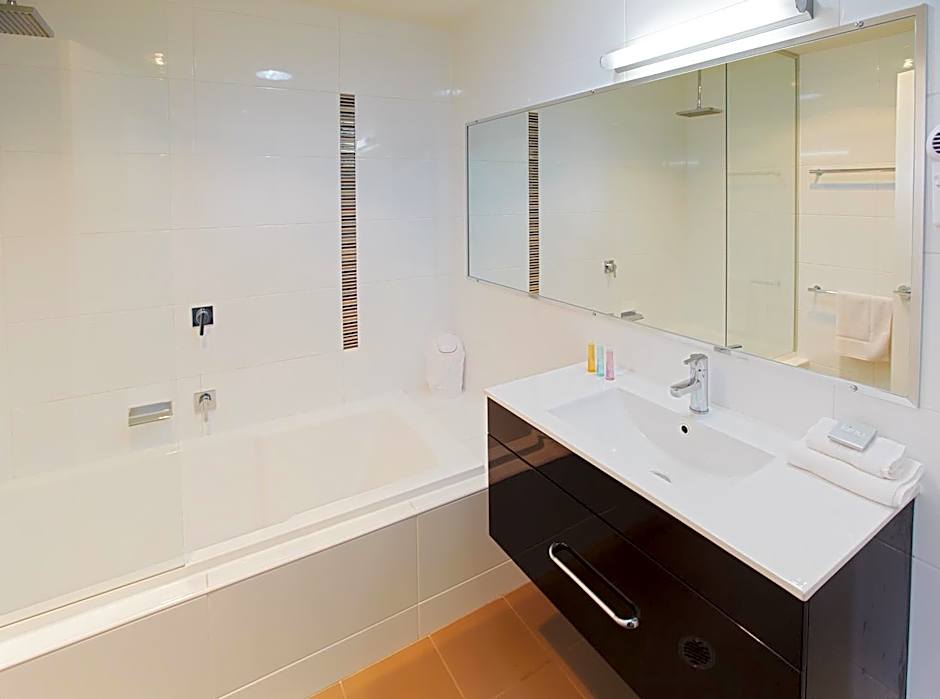 Charlestown Executive Apartments