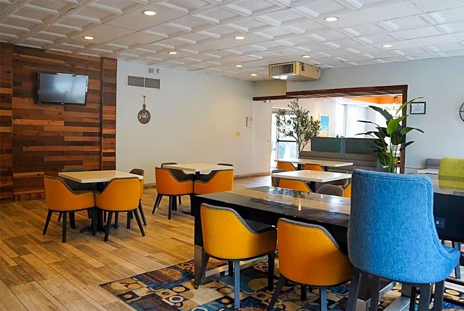 Days Inn by Wyndham Southington