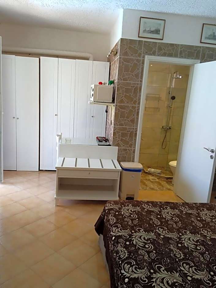 RESIDENTS IONIAN (BED AND BREAKFAST)