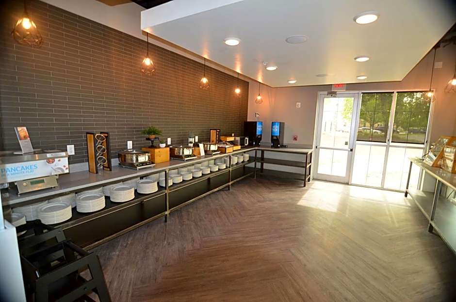 Best Western Premier Ankeny Hotel