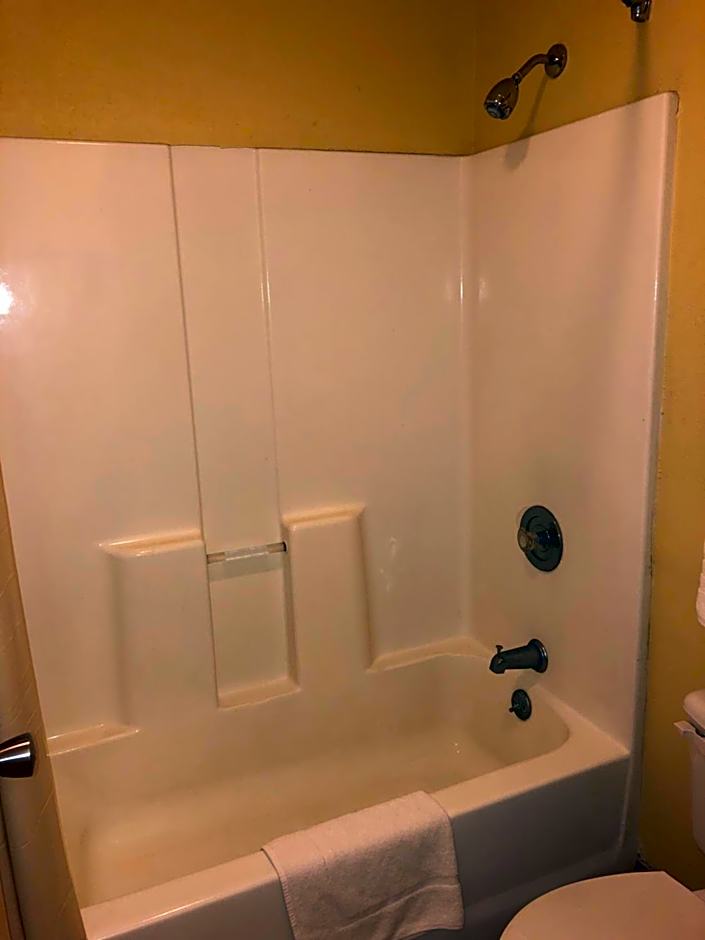 Days Inn by Wyndham Natchez