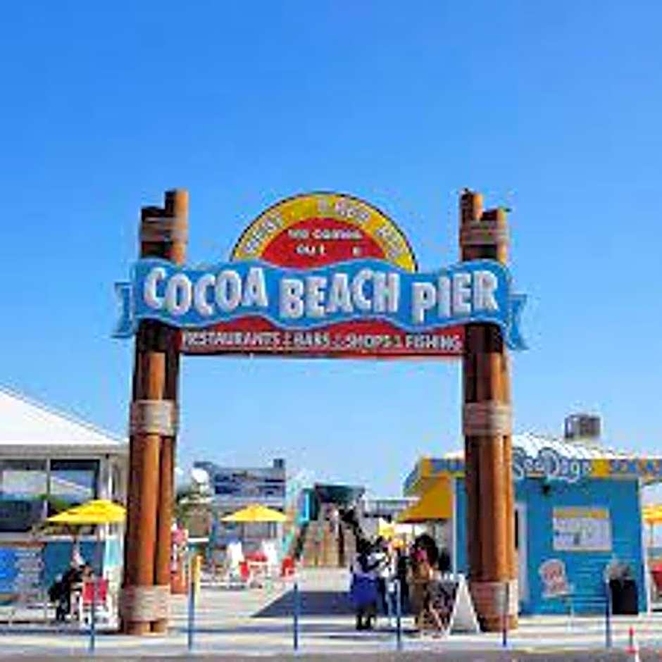 Boutique Vacation Rental Complex At Beach
