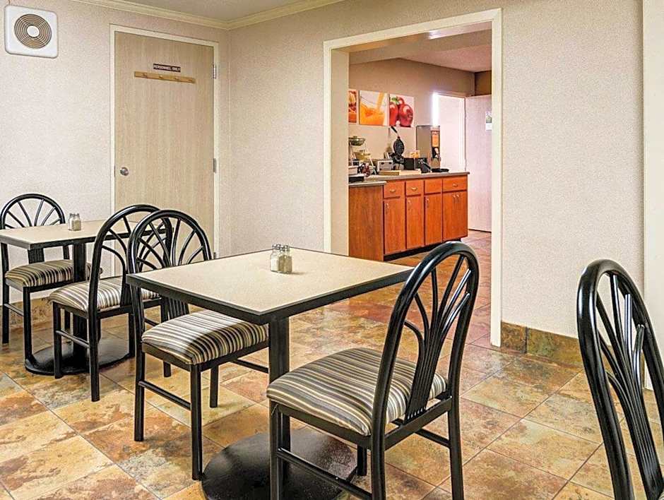 Econo Lodge Quakertown