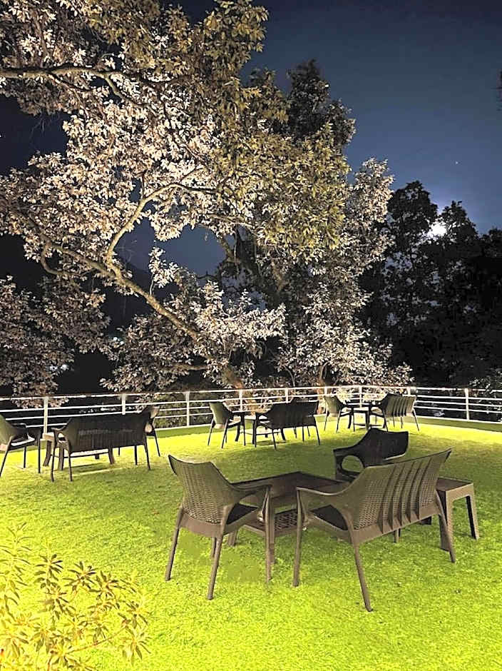 Rosefinch Sarovar Portico Bhimtal