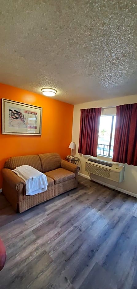 Anaheim National Inn