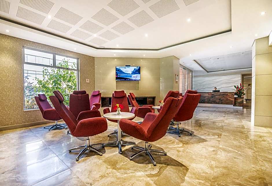 Hotel Plaza Suites