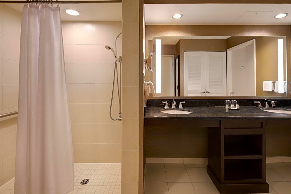 Sheraton Suites Fort Lauderdale West