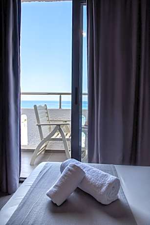Standard Double Room with Sea View