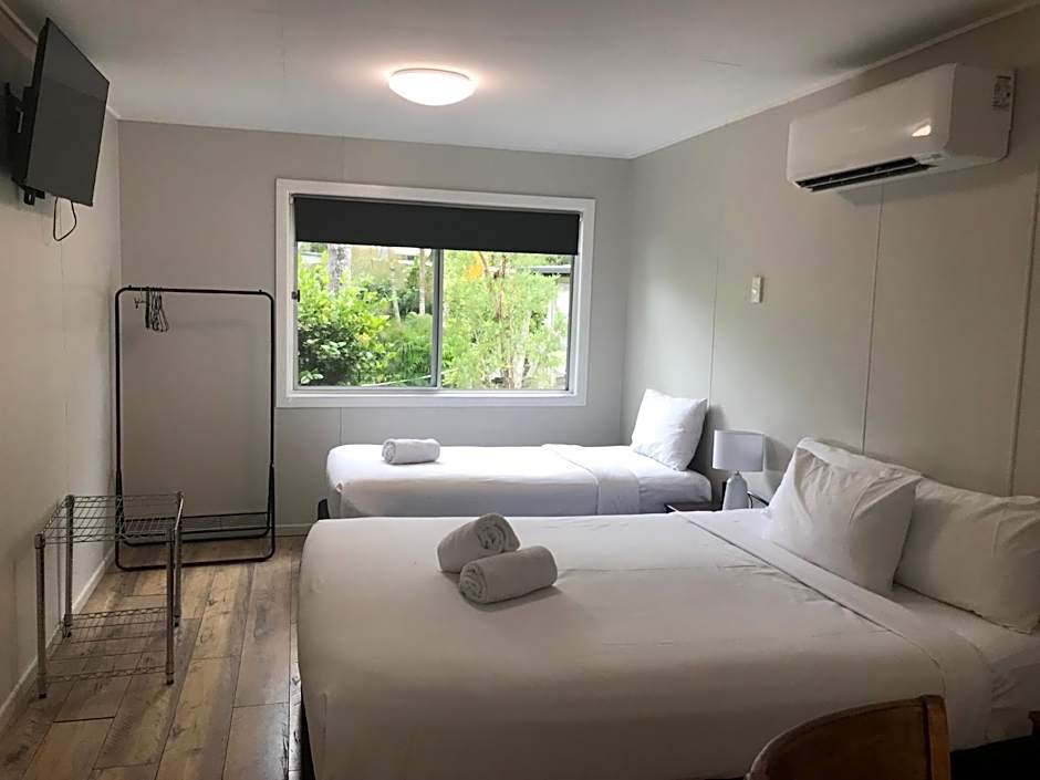 Bush Village Holiday Cabins