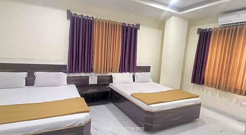 Hotel Sai Viraj Palace 