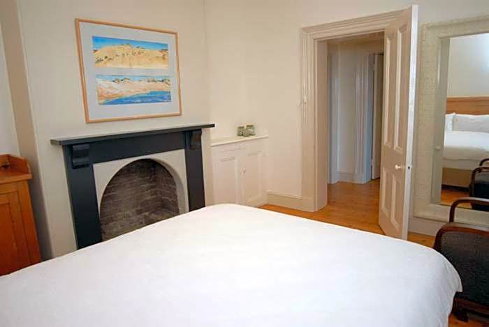 Cape Nelson Lighthouse