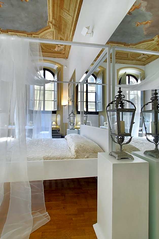 Palazzo Tolomei - Residenza D'Epoca