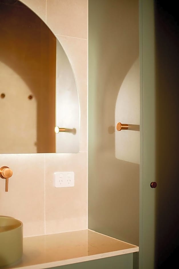 The Alluna Motel, an Ascend Collection Hotel