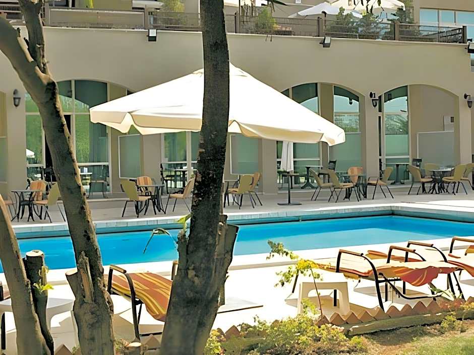 Century Park Hotel