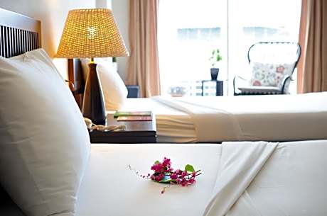 Twin Room with Balcony