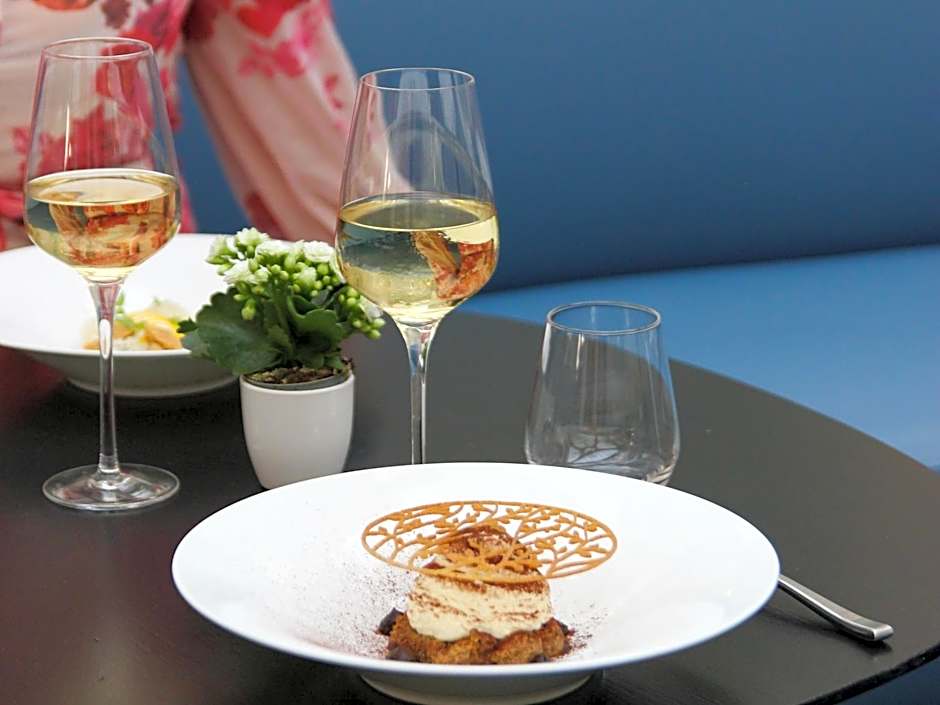 Hôtel Vernet Champs Elysées Paris