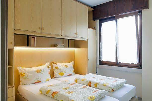 Photo 1 of 14 of Deluxe 2 Bedroom Apartment