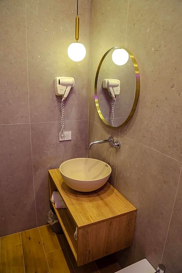 Krysos Luxury Rooms