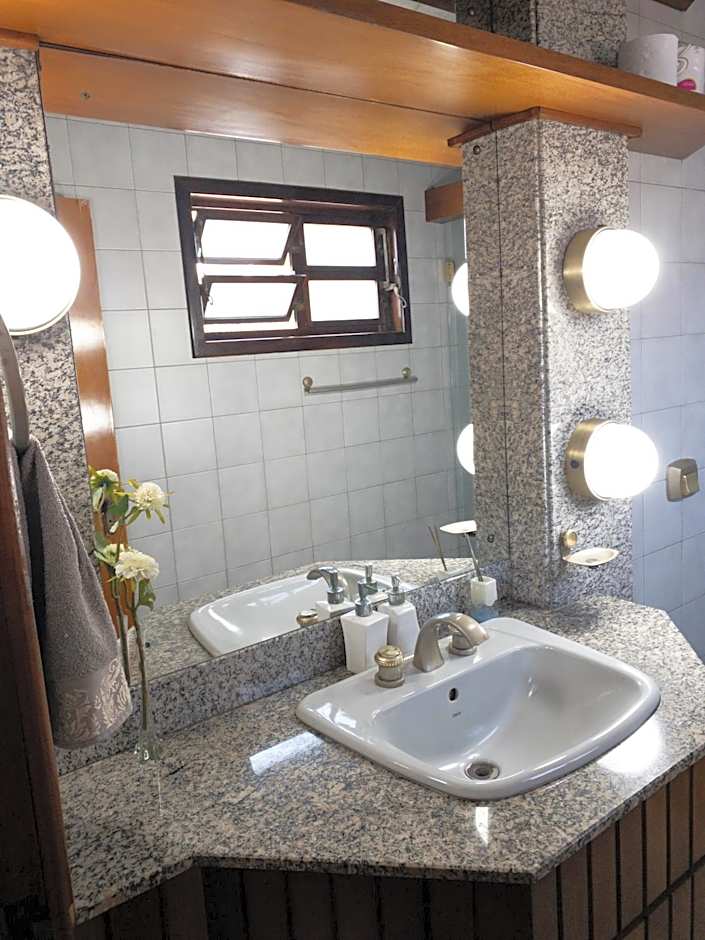 Pousada DRIRIOS HOUSE