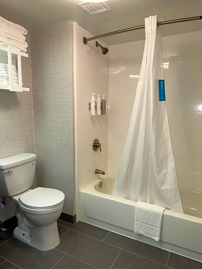 Hampton Inn By Hilton New Bedford/Fairhaven